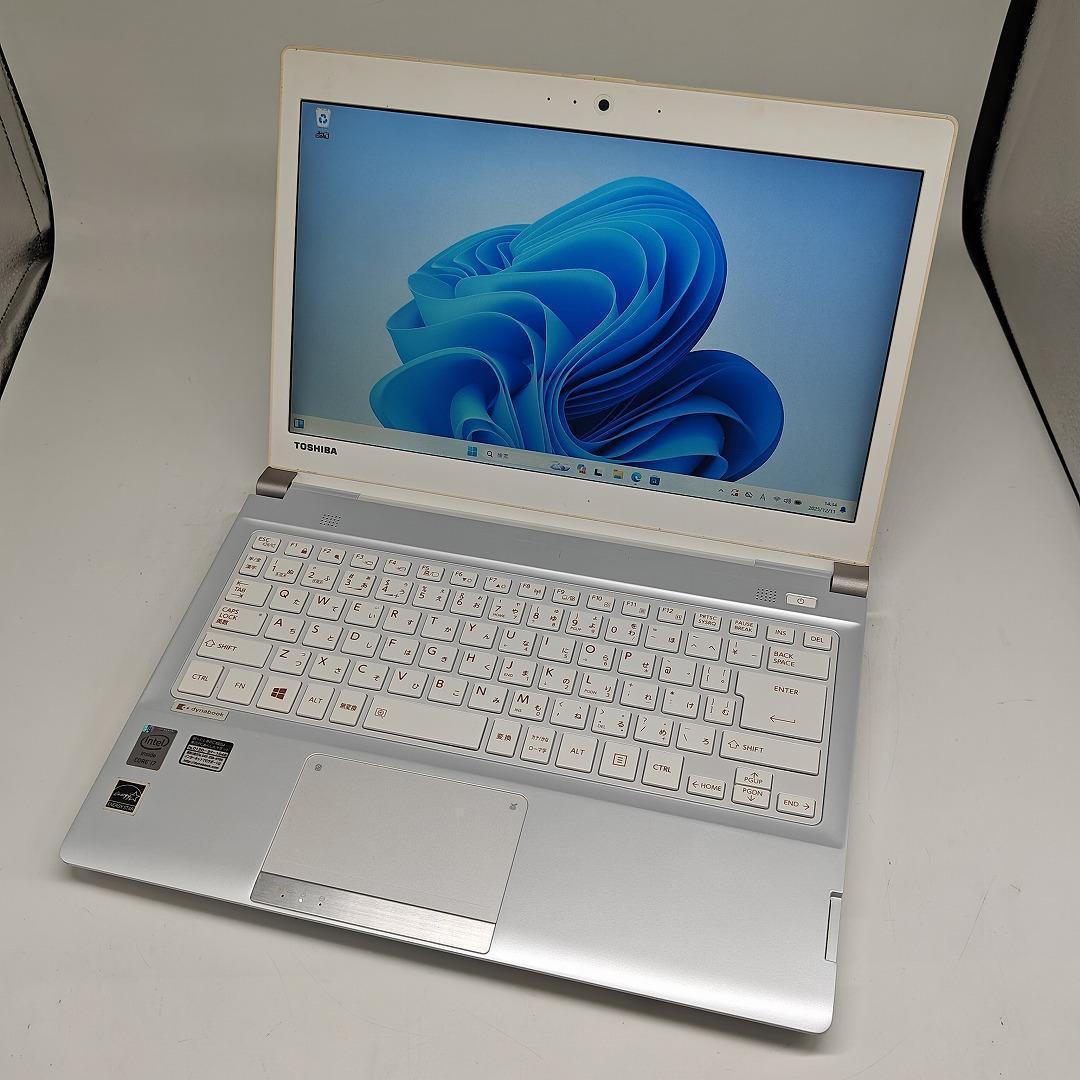 東芝】R734 高速i7 新品SSD256GB 16GB ホワイト ノートPC｜東芝