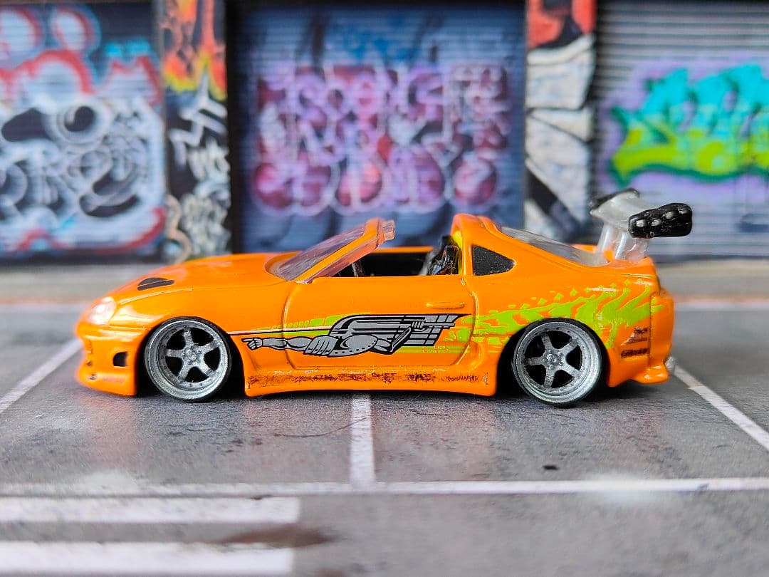 トミカ改造 トヨタ 80スープラ ワイスピ 廃盤 ☆深リム ホットウィール