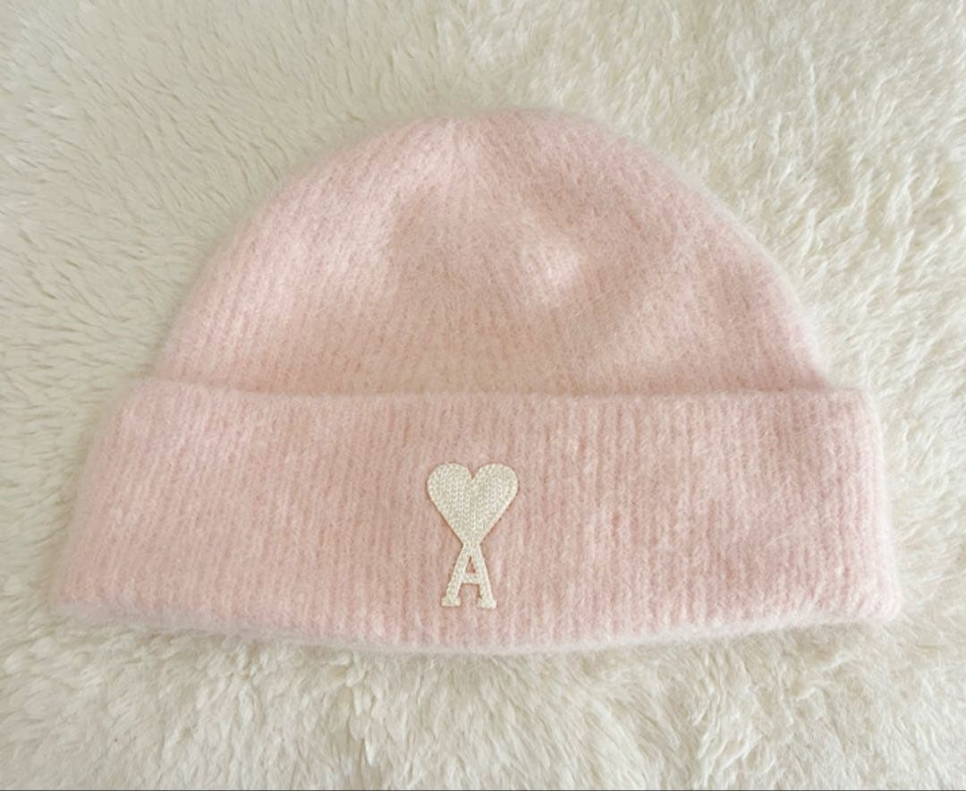 ami ホワイトニット帽 ハート刺繍 ベストセラーファッション - ami
