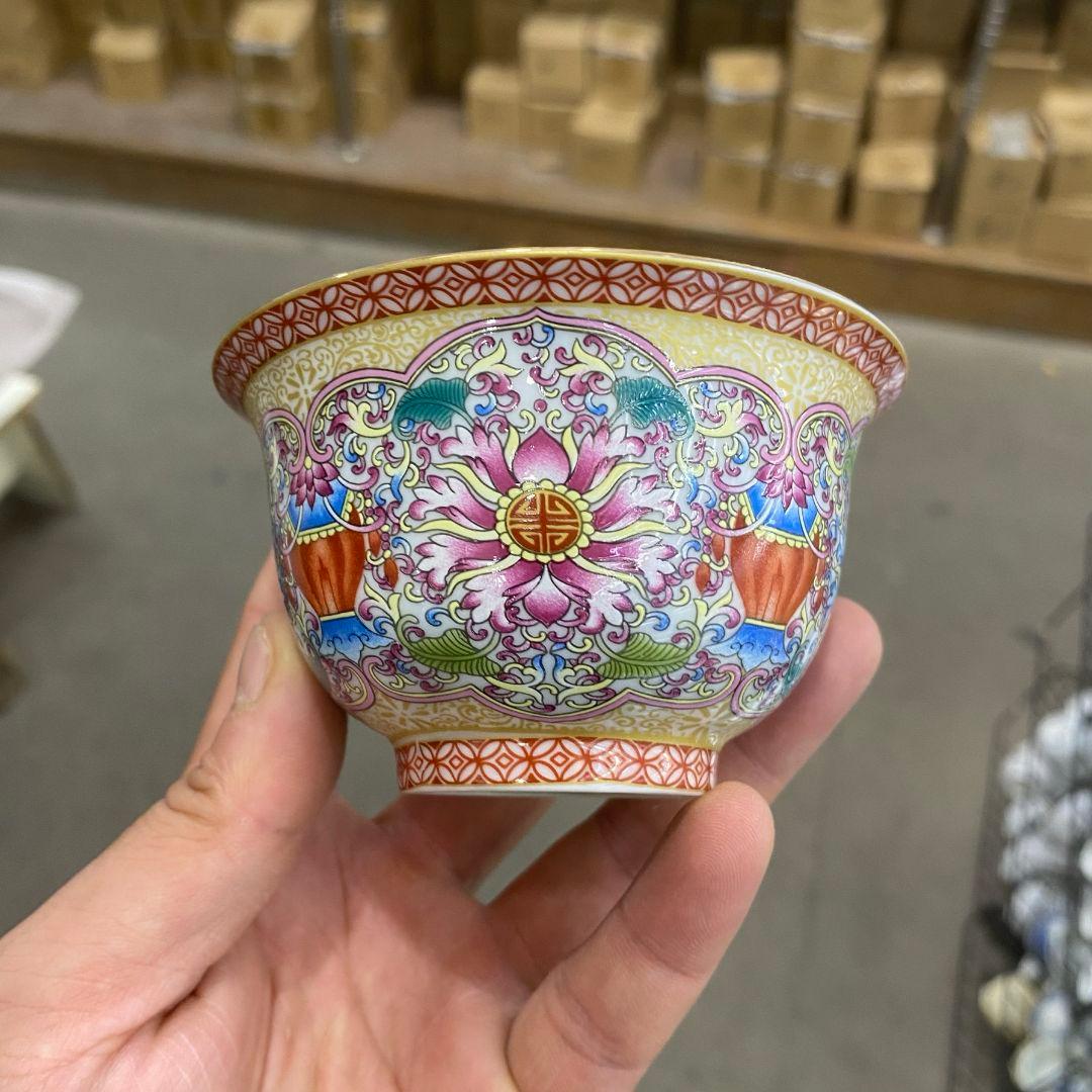 中国茶器 琺瑯彩錦繡纏蓮蓋碗 景徳镇 蓋付き茶器 飲茶食器