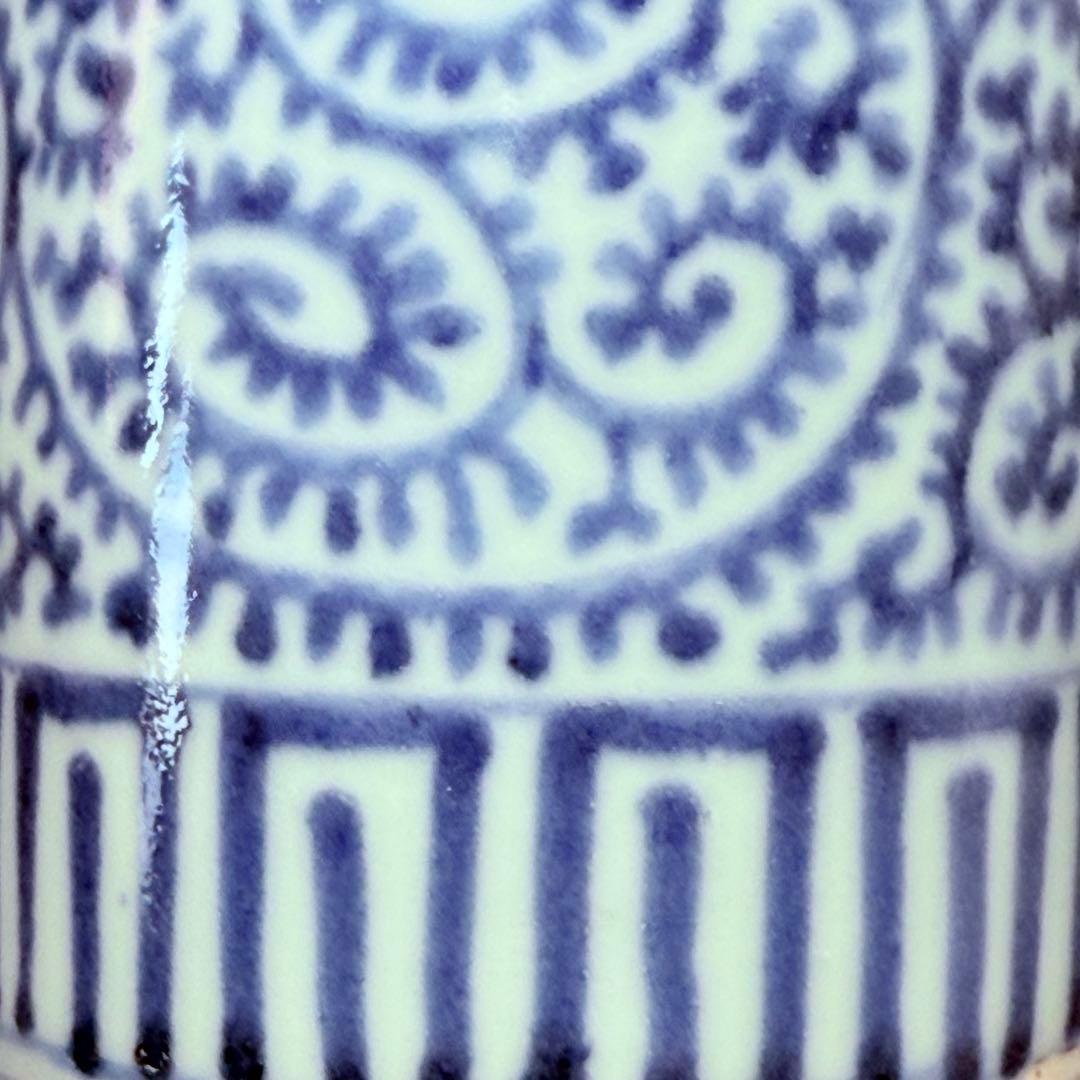 江戸時代 古伊万里 染付蛸唐草文様蓋物 緻密な絵付 大人気図柄 古