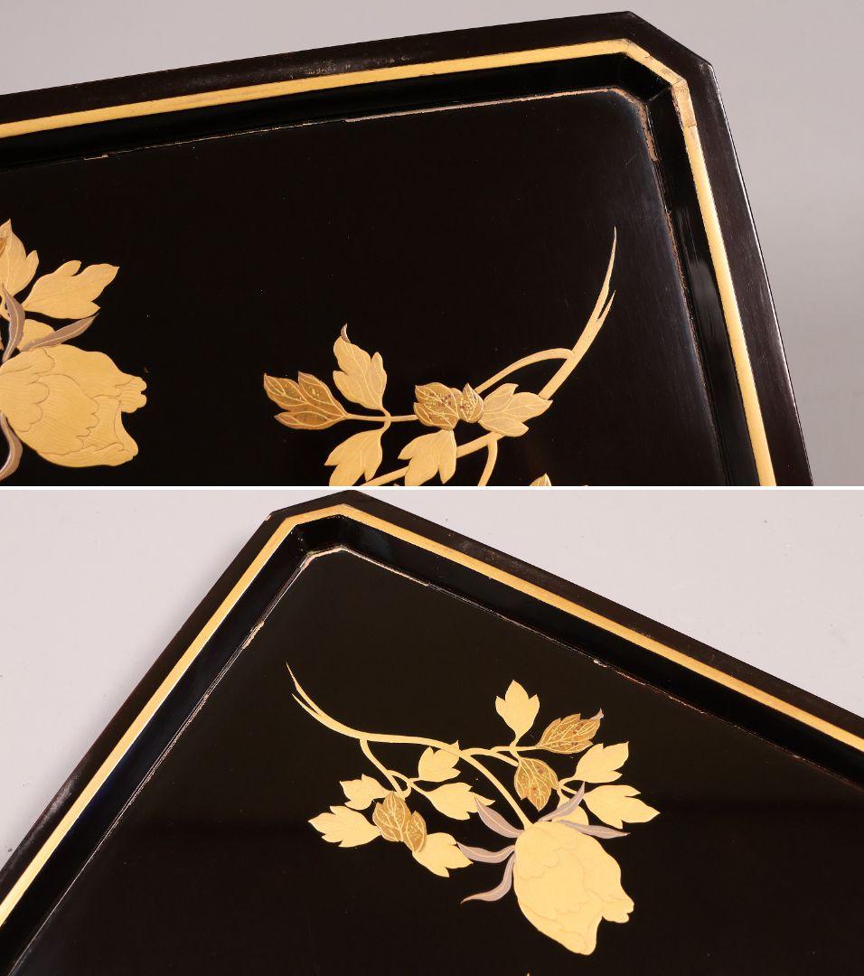 木製 漆塗 牡丹獅子 花唐草 金蒔絵 饅頭箱一対 菓子重 菓子箱【CM285】