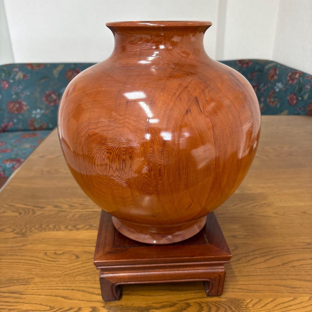 屋久杉 壺 台座付き 高さ31cm 幅26cm 木工工芸品 屋久杉花瓶（