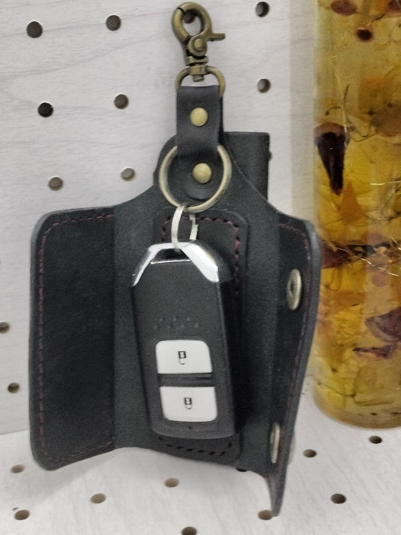 【モンスター】キーケース　スマートキー　本革　ハンドメイド