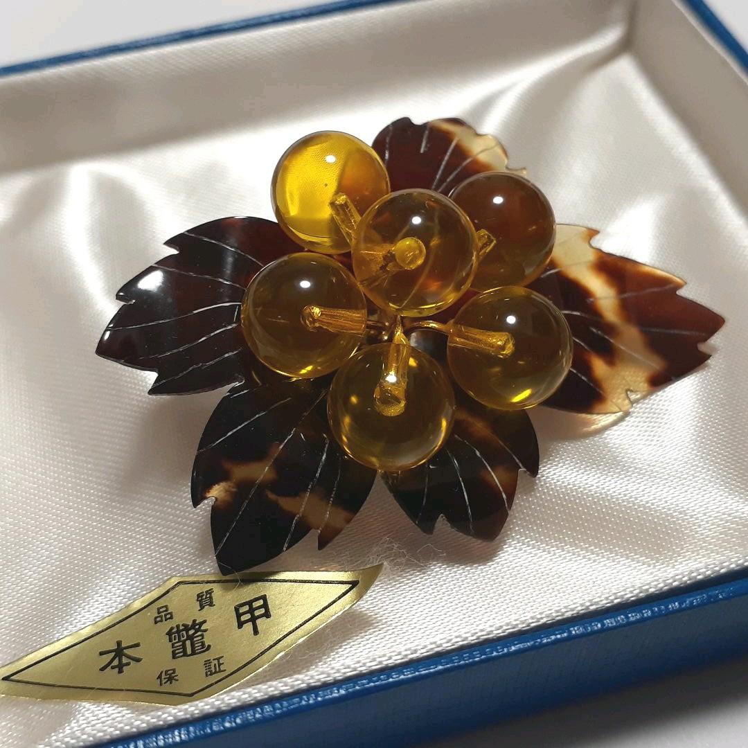 本鼈甲 ブローチ - メルカリ