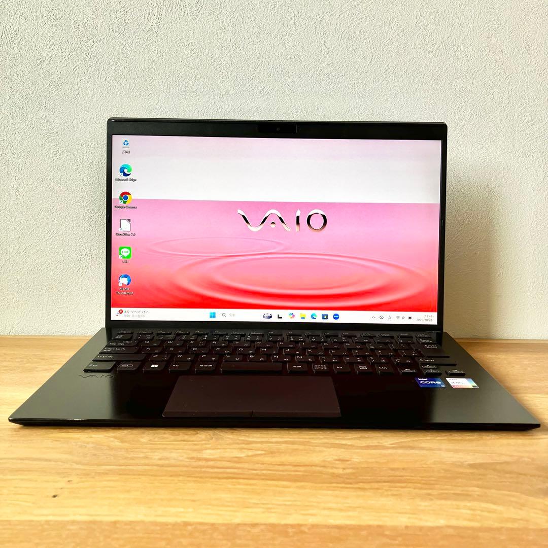 バッテリー良好/32G/VAIO/SSD/Windows11/黒/ノートパソコンの通販はau