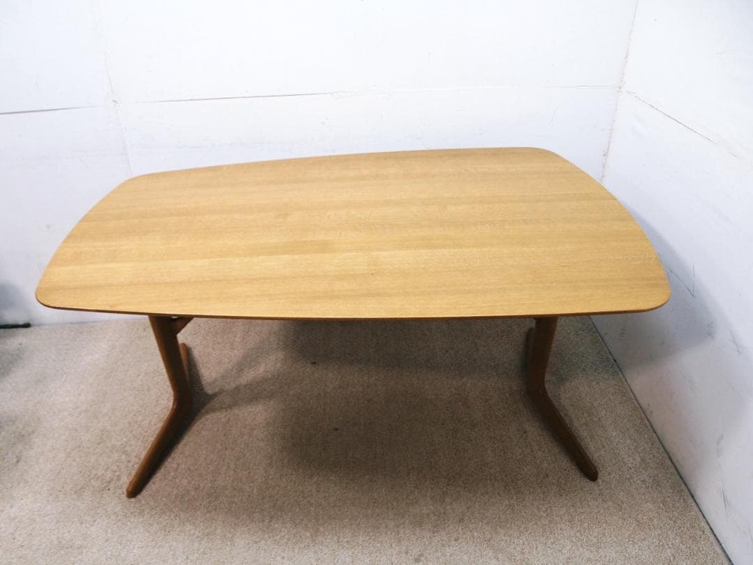 美品‼️日進木工 geppo SEED ダイニングテーブル 2本脚