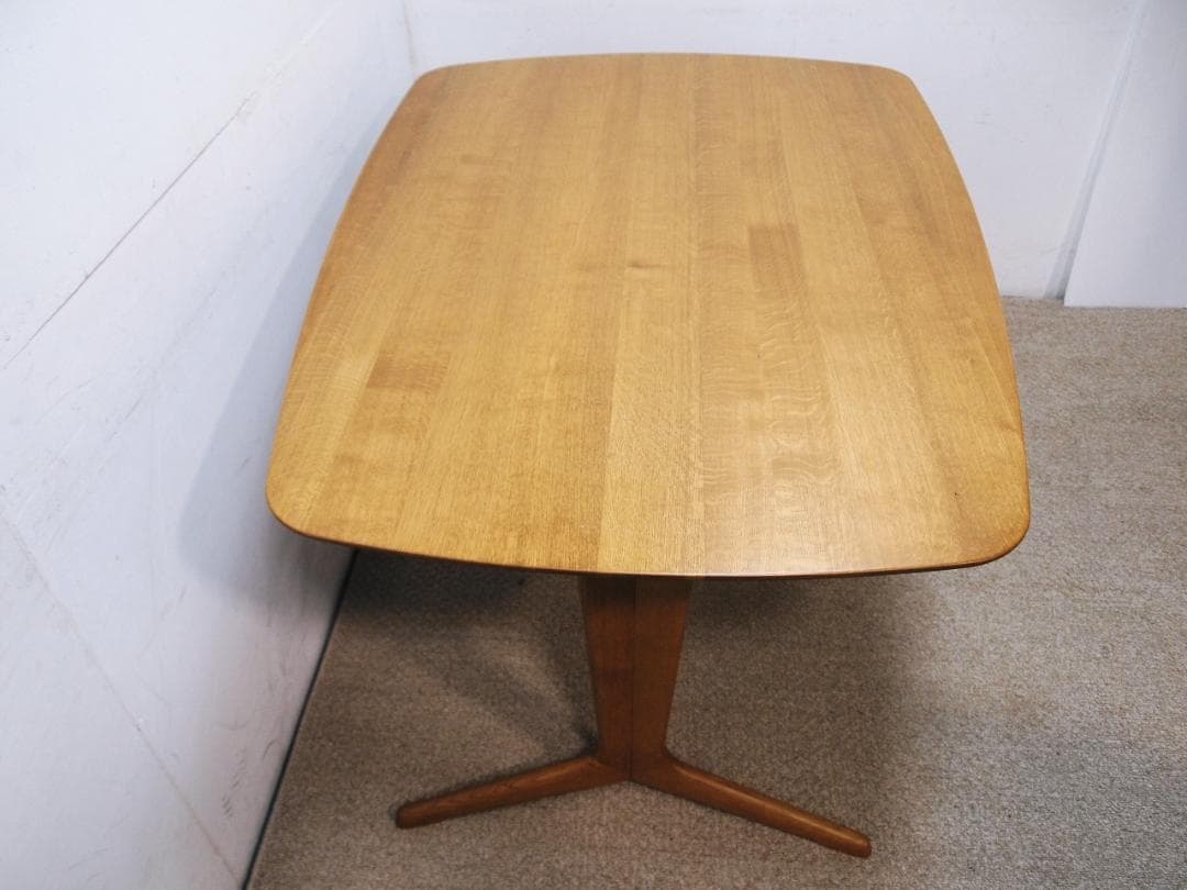 美品‼️日進木工 geppo SEED ダイニングテーブル 2本脚