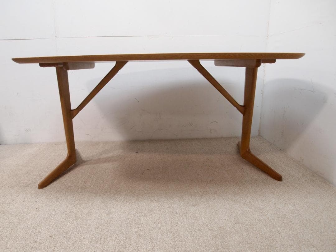 美品‼️日進木工 geppo SEED ダイニングテーブル 2本脚