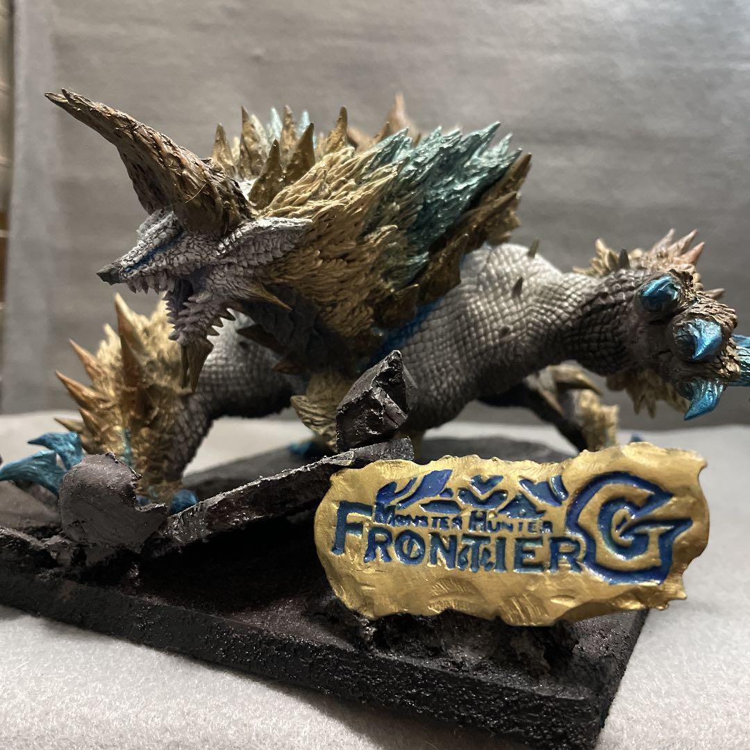 極み吼えるジンオウガ フィギュア