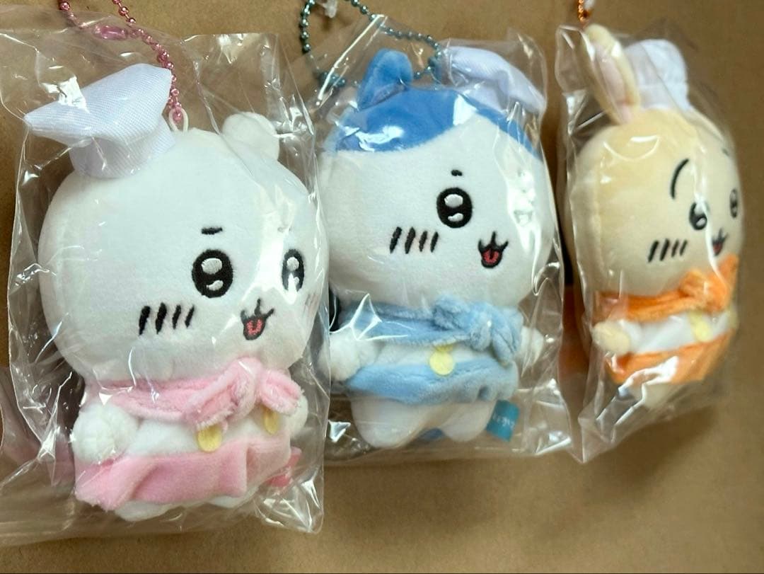 カフェのコックさん・ぶちミニマスコット●ちいかわ・ハチワレ・うさぎ