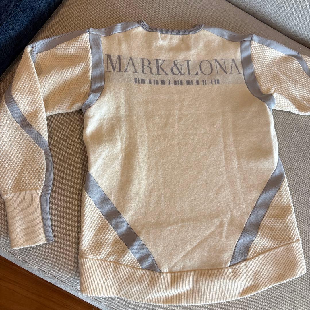 マーク＆ロナ　オフホワイトセーター　美品‼️