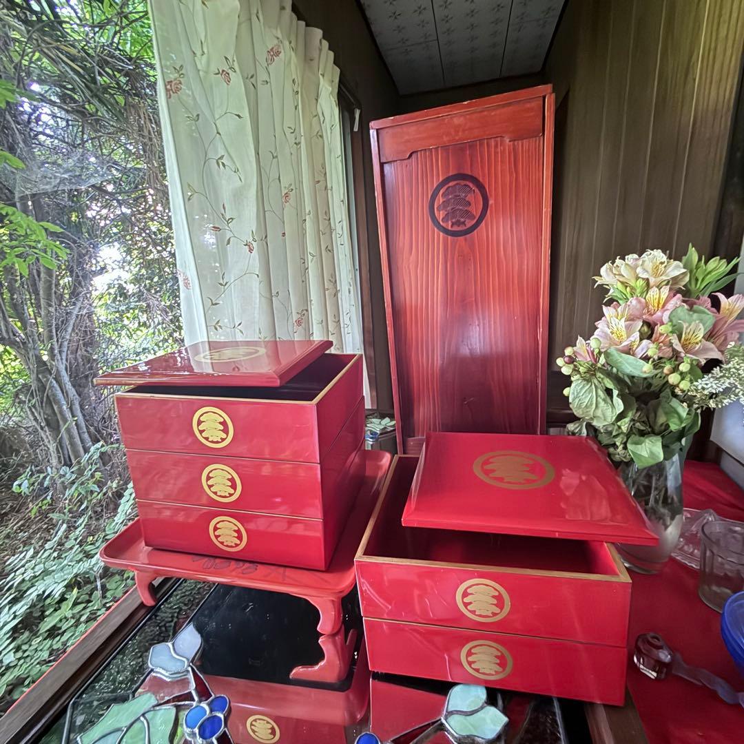 2212様感謝‼️「松」JAPAN 特産　輪島 蒔絵五段重二枚蓋　欅春慶塗り木箱入