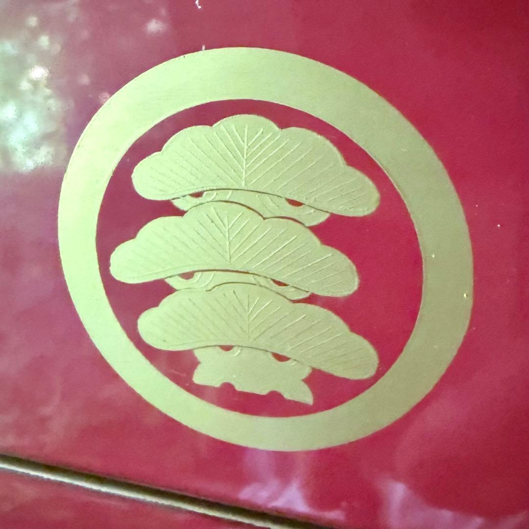 2212様感謝‼️「松」JAPAN 特産　輪島 蒔絵五段重二枚蓋　欅春慶塗り木箱入