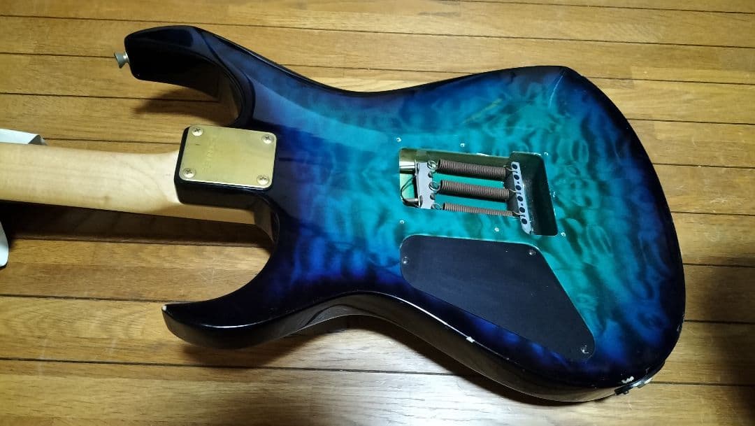 フェルナンデス FGZ サンバースト 青系 日本製？ ssh