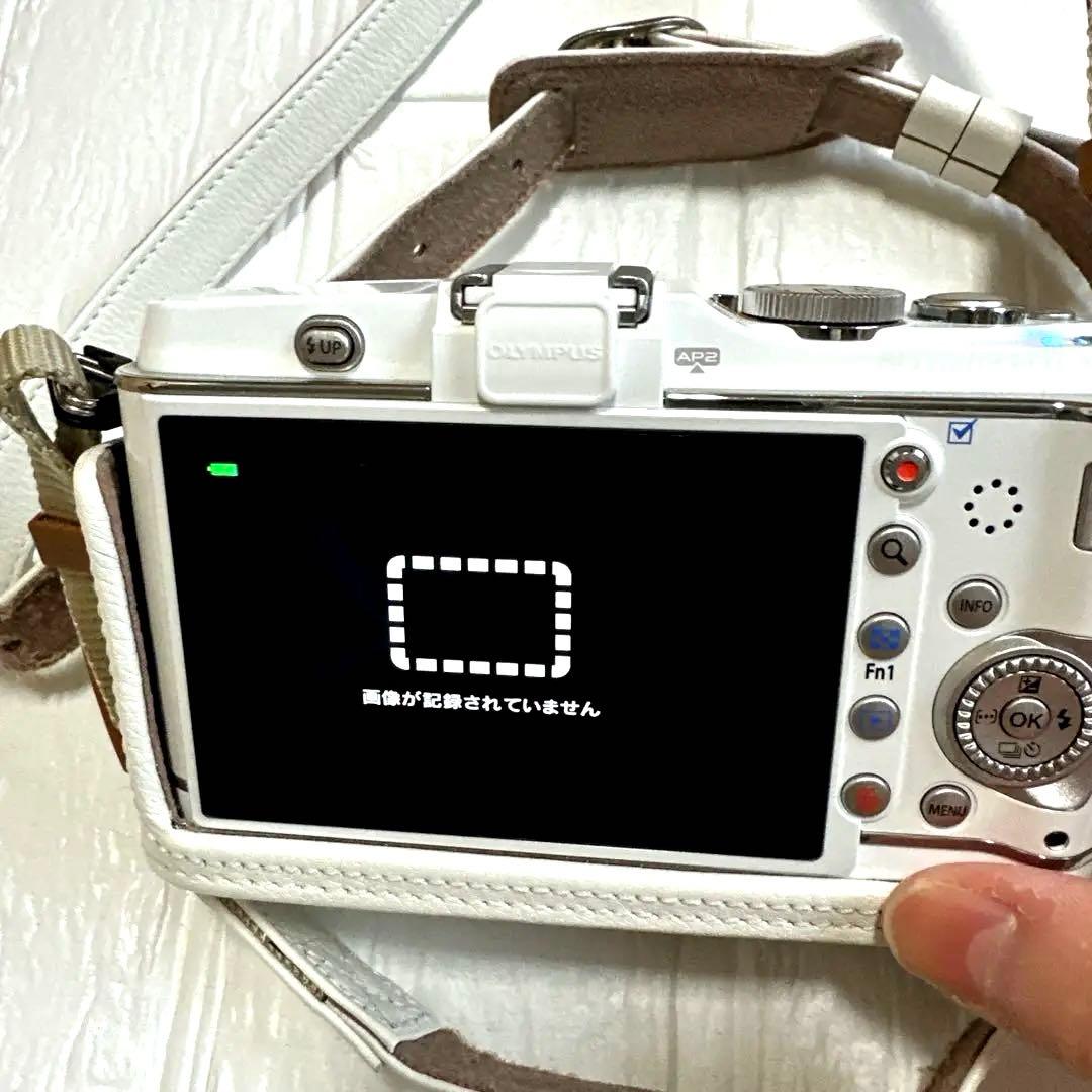 レンズ3本・カメラはサービス】匿名送料無料 オリンパスPEN EP3