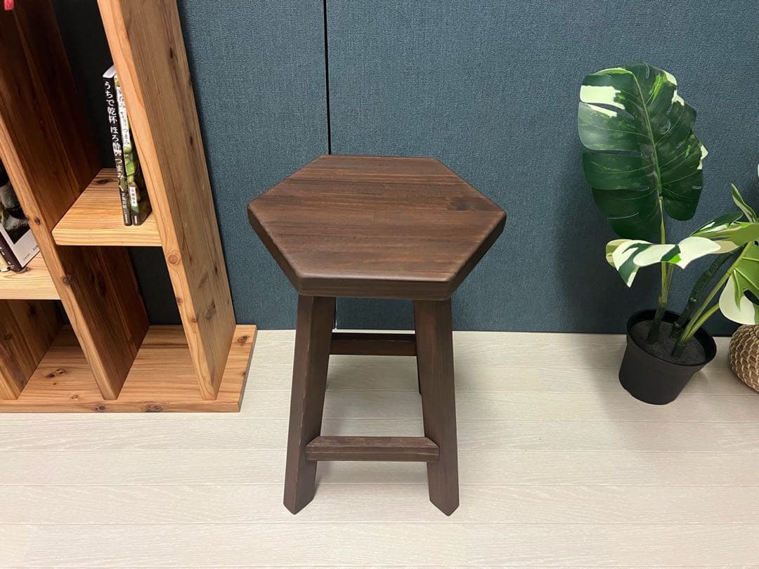 《在庫整理品》スツール 腰掛け 椅子 6角 32cm 46cm パイン こげ茶