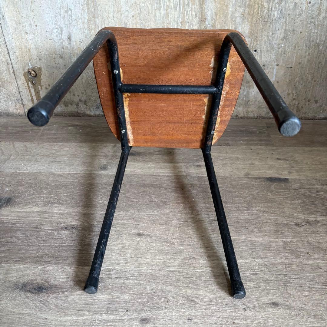 ヴィンテージチェア 古材×パイプ リメイク 子供椅子 学校