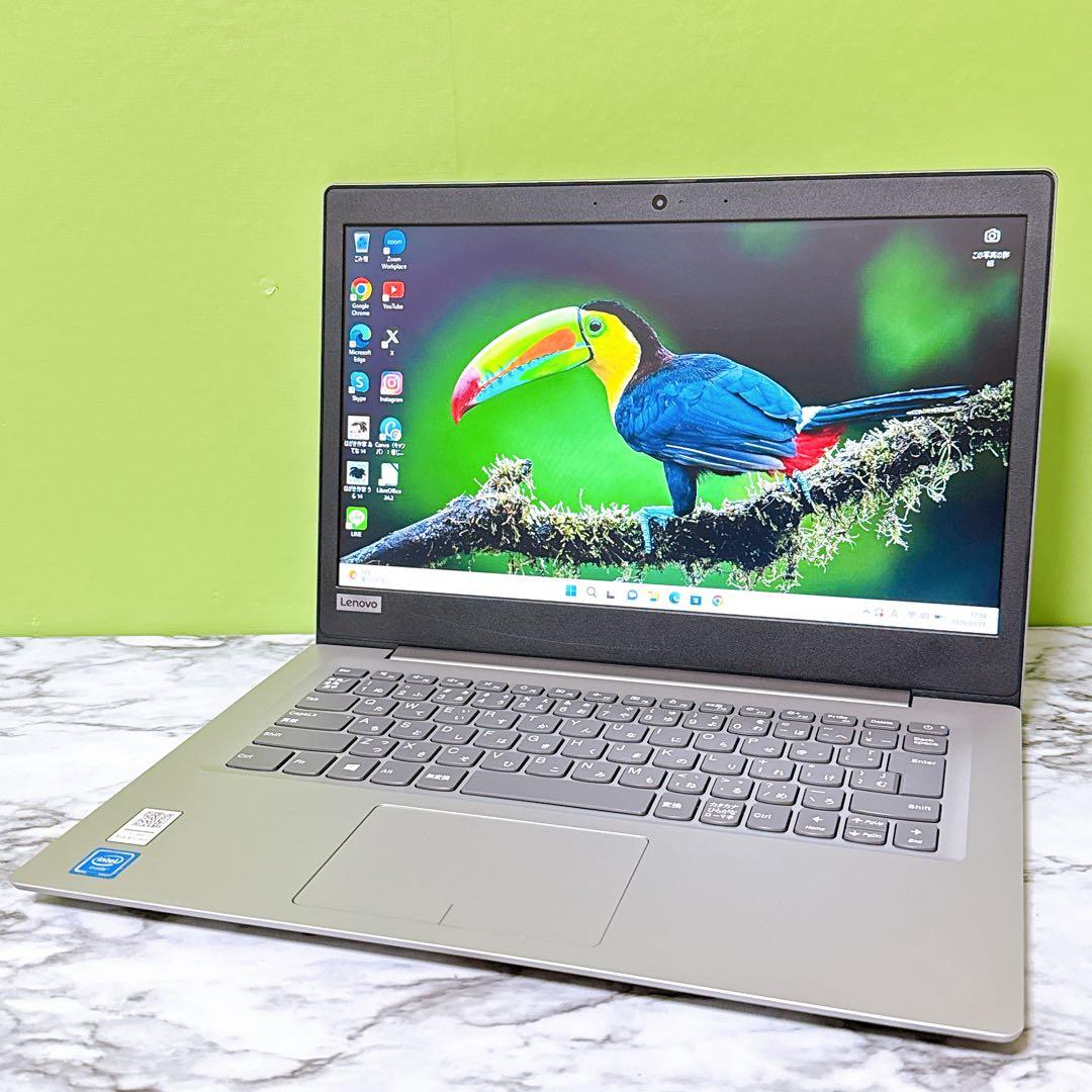 すぐ使える✨爆速SSD✨Win11✨カメラ付き✨小型＆薄型ノートパソコン