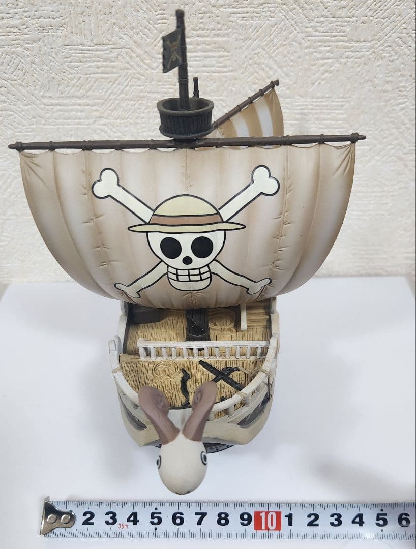 ワンピース　一番くじ　ROMANCE DAWN　メリー号　限定カラー　50体限定