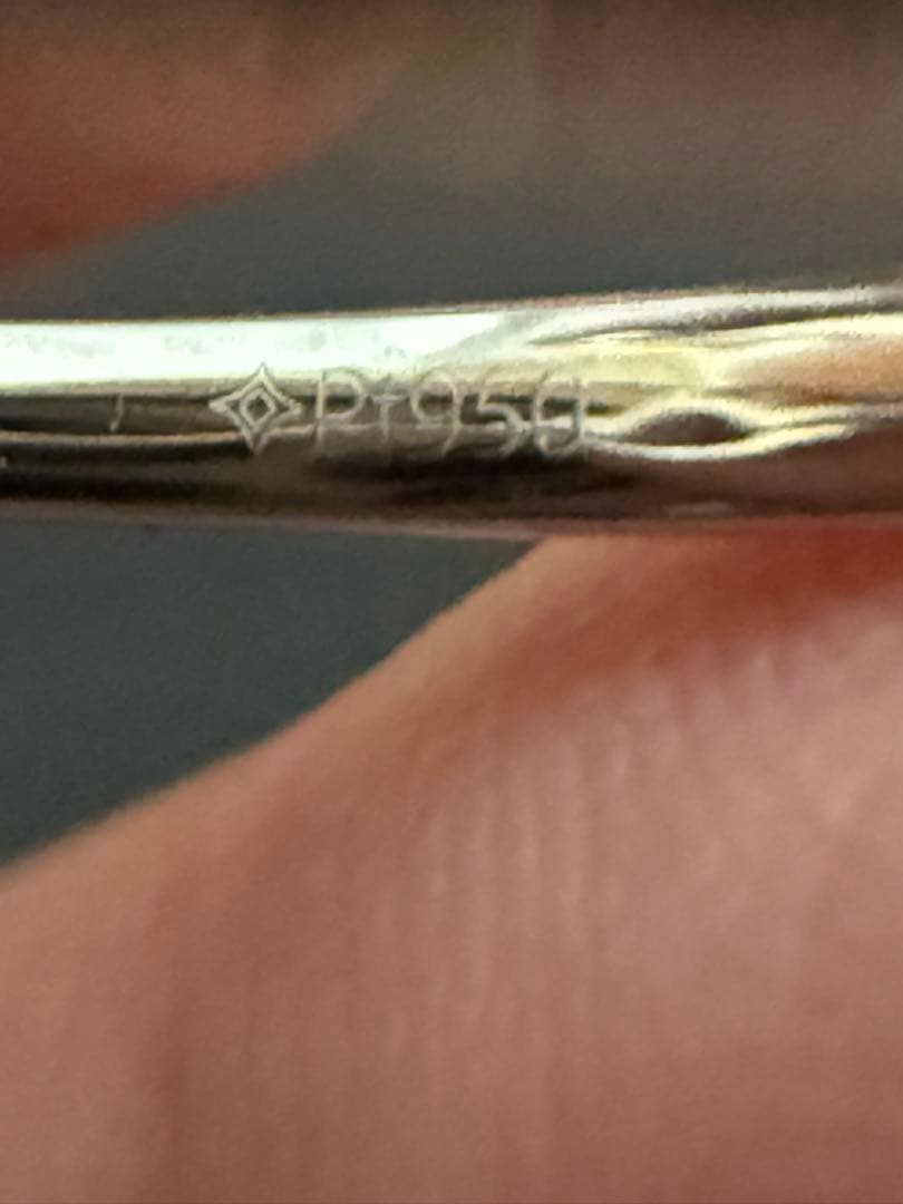 売り切り超特価価格セ-ル！PT950タンザナイトダイアモンド入りリング