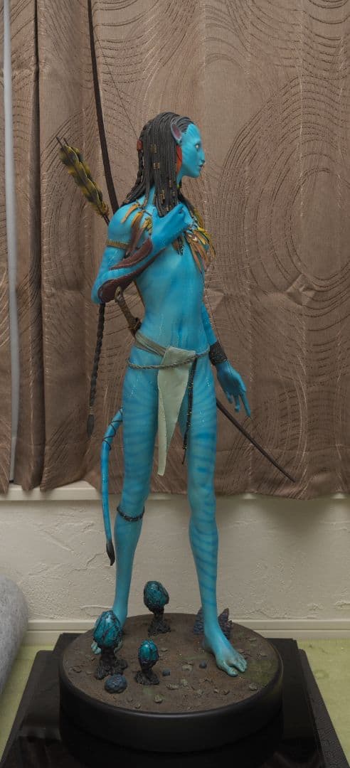 サイドショー　アバター ネイティリ レジェンダリースケール　フィギュア