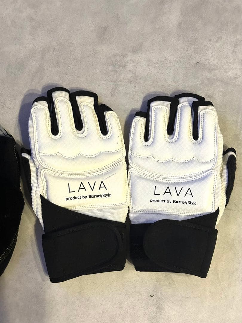 新品未開封】 LAVA 暗闇キックボクシング グローブ＆シューズ セット
