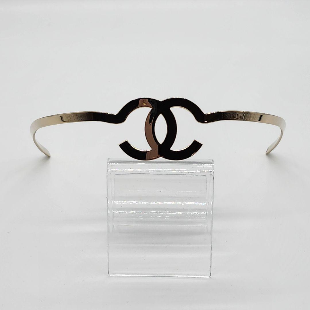 【 近年モデル 】 シャネル　ココマーク　カチューシャ　ゴールド金具　箱付き