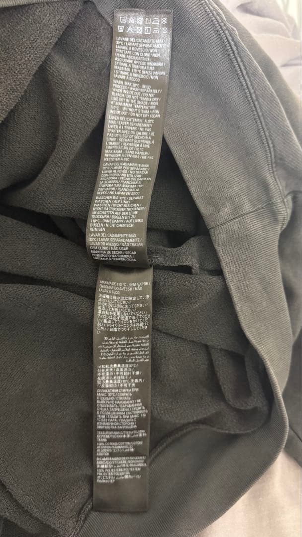 トップス BALENCIAGA Logo Embroidery Hoodie