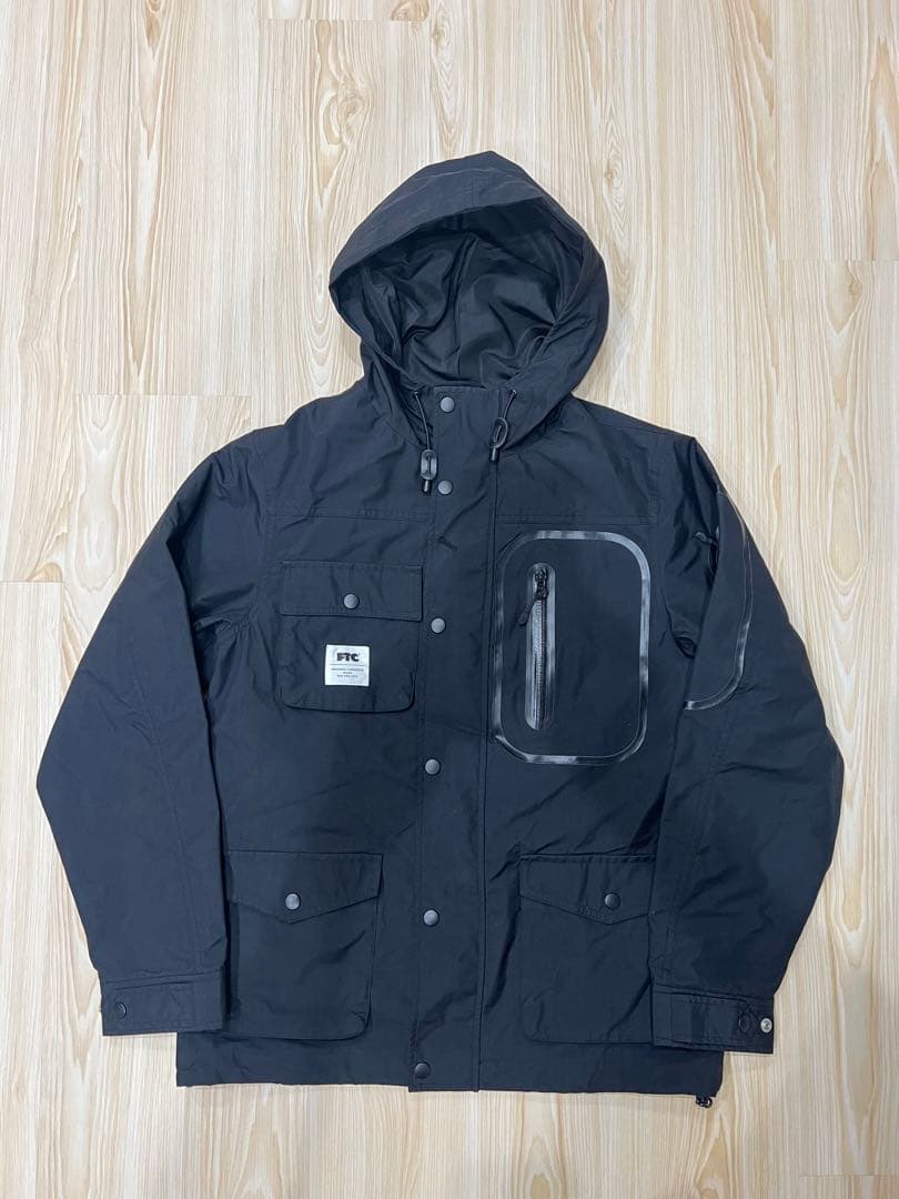 FTC マウンテンパーカー