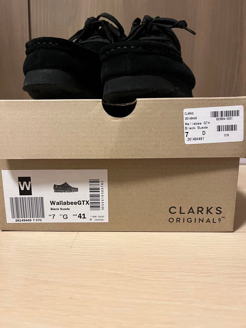 ほぼ新品　クラークス ワラビー ゴアテックス　CLARKS GORE-TEX