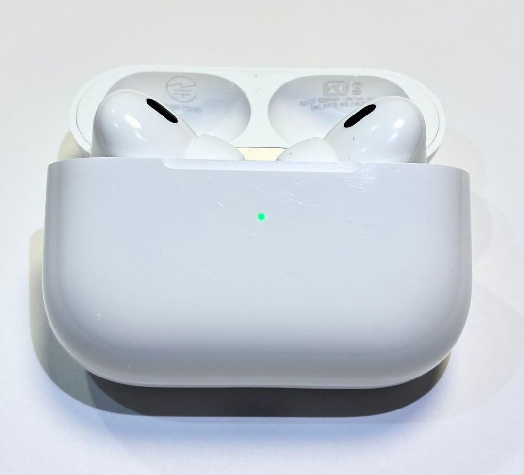 中古品 消毒拭き取り済み】 Apple AirPods Pro（第2世代）