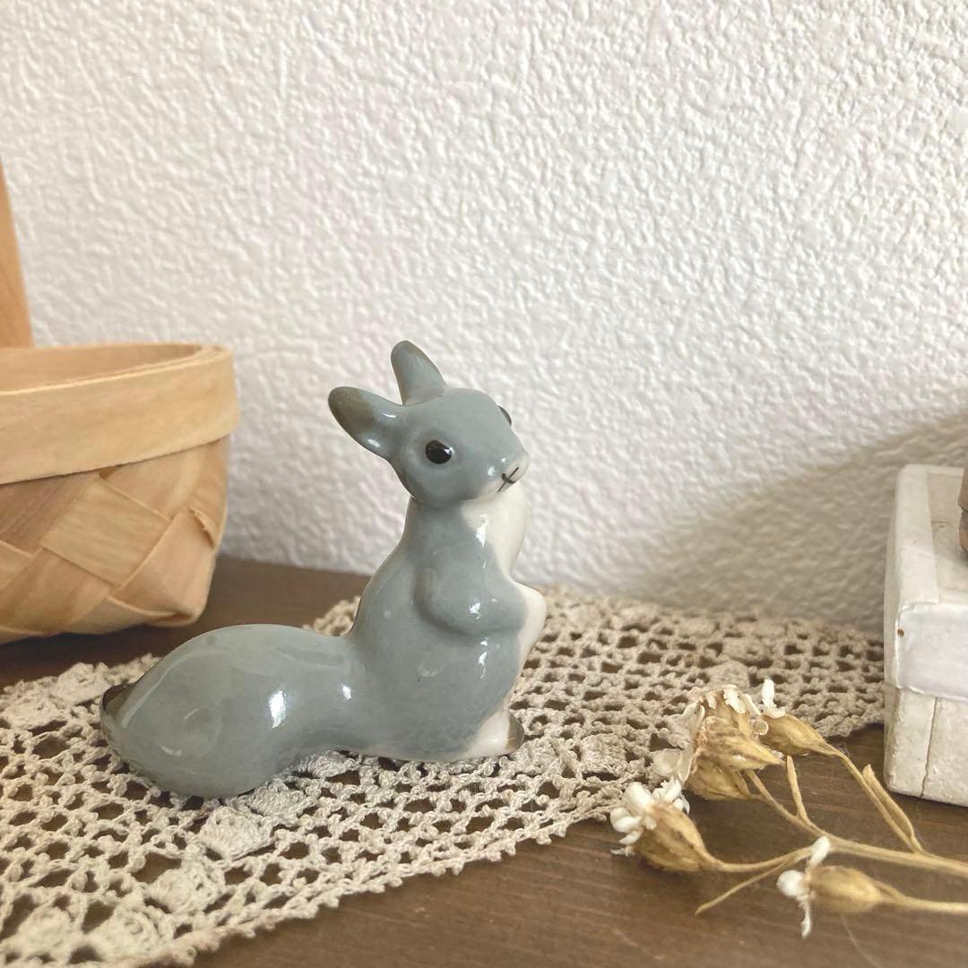 ロモノーソフ フィギュリン（フィギュア)置物 リス 立ち姿 りす ブルー