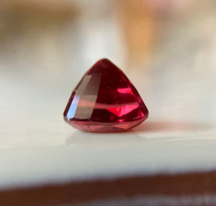 4/30限定価格　レッドスピネル　1.2ct ルース