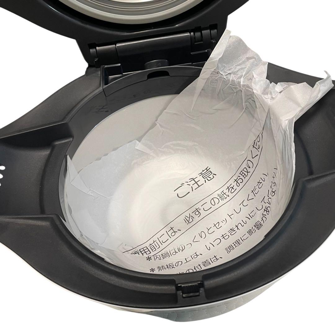 【美品】SHARP ヘルシオ ホットクック KN-HW24E-Wホワイト2.4L