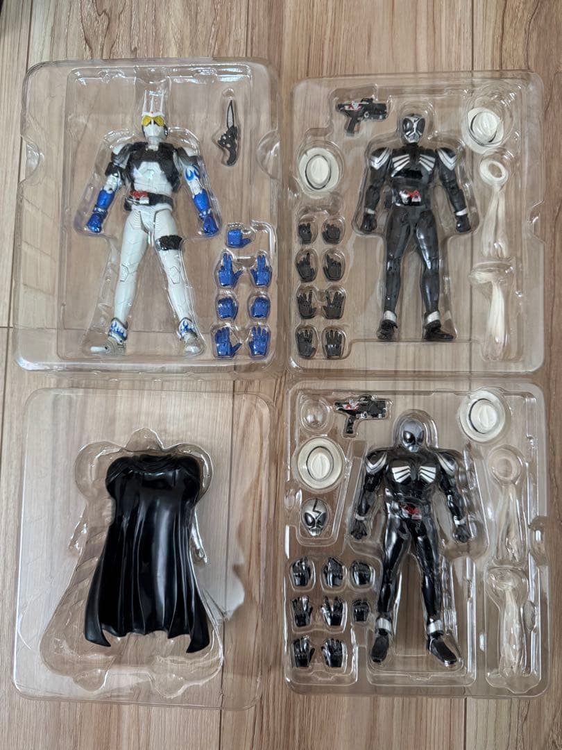 【開封】S.H.Figuarts 仮面ライダーW 17個+おまけセット