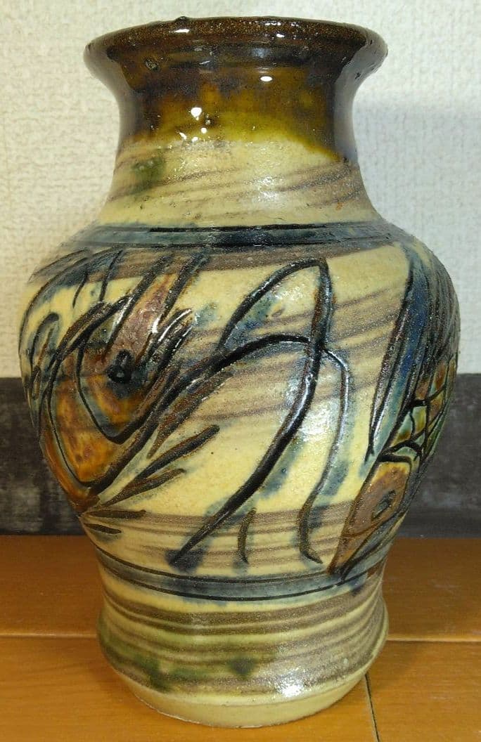 人間国宝 金城次郎 海老魚紋花瓶 栞 共箱 壺屋焼 壷屋焼 美品 晩年作