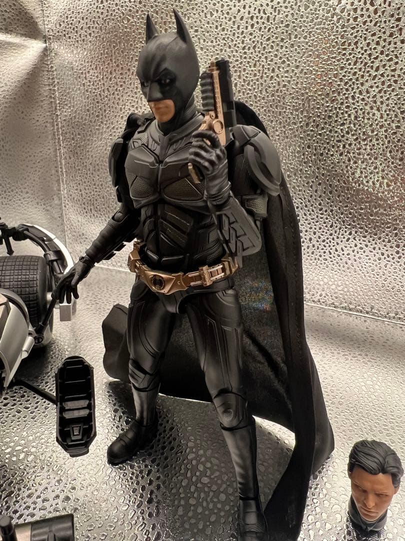 1/12 バットモービル とバットマンフィギュアキットの完成品(LED電飾)