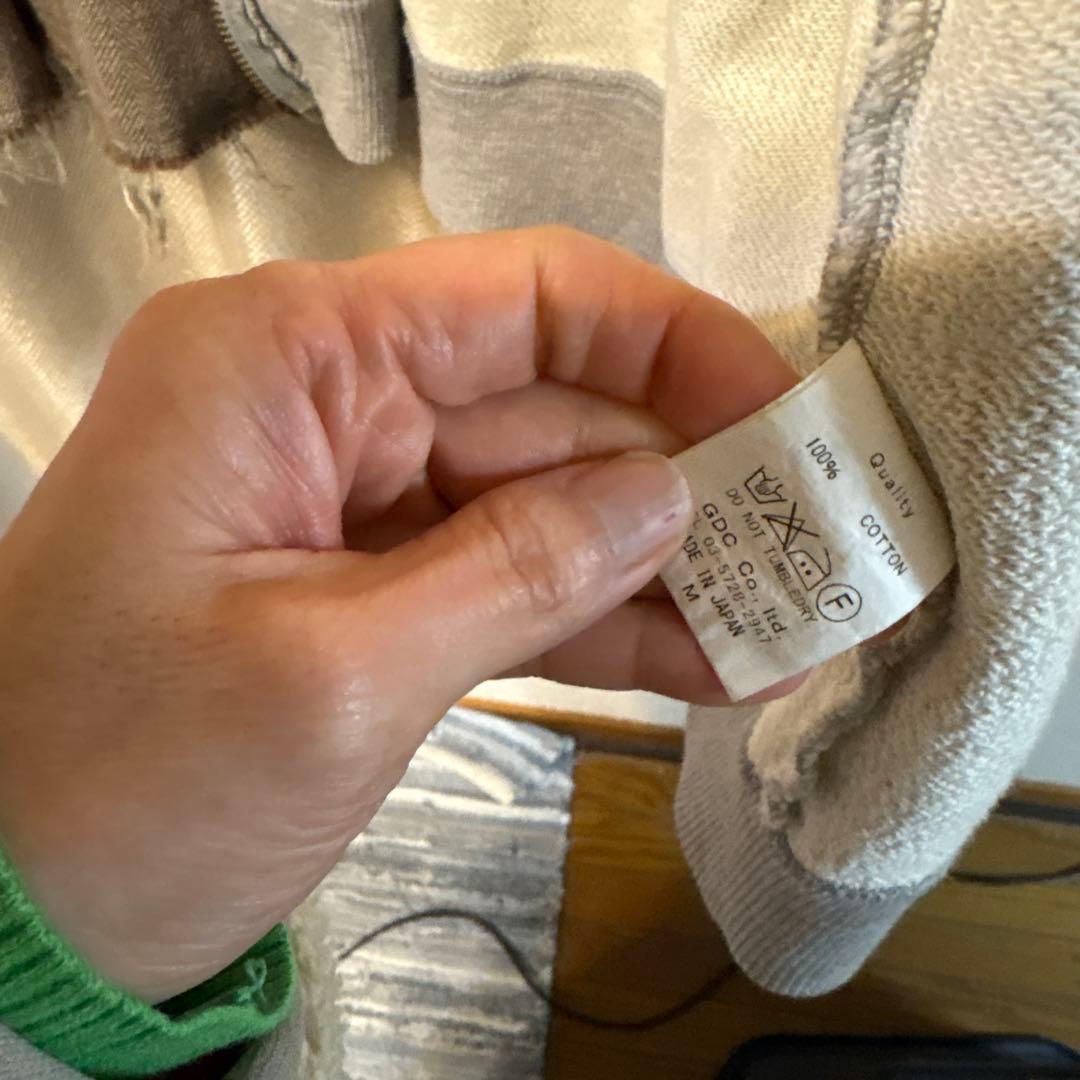 gdc free ‼︎フード付きジャケット ブラウン・グレー