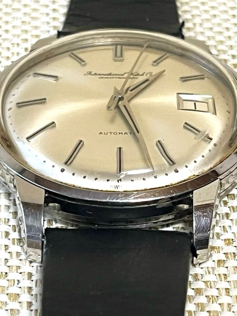 【超希少】IWC シャフハウゼン ヴィンテージ 腕時計 デイト 自動巻き