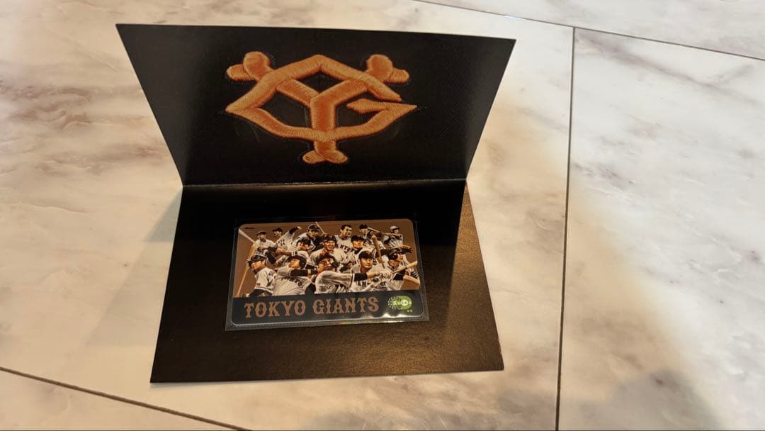 読売ジャイアンツ 限定デザイン suica Suica、オリジナル券面可能に