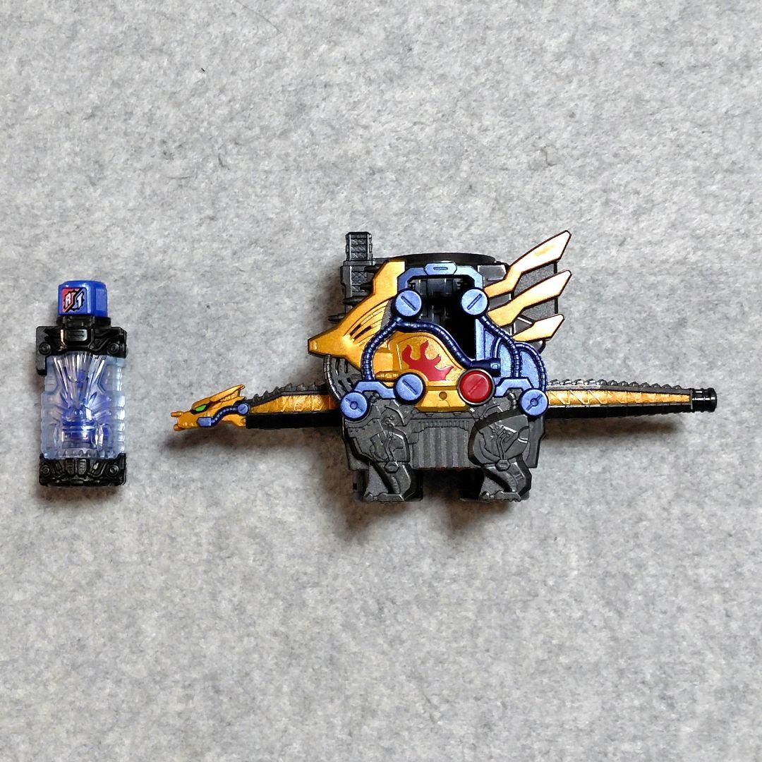 DXビルドドライバー　クローズマグマナックル　クローズドラゴン　万丈龍我セット