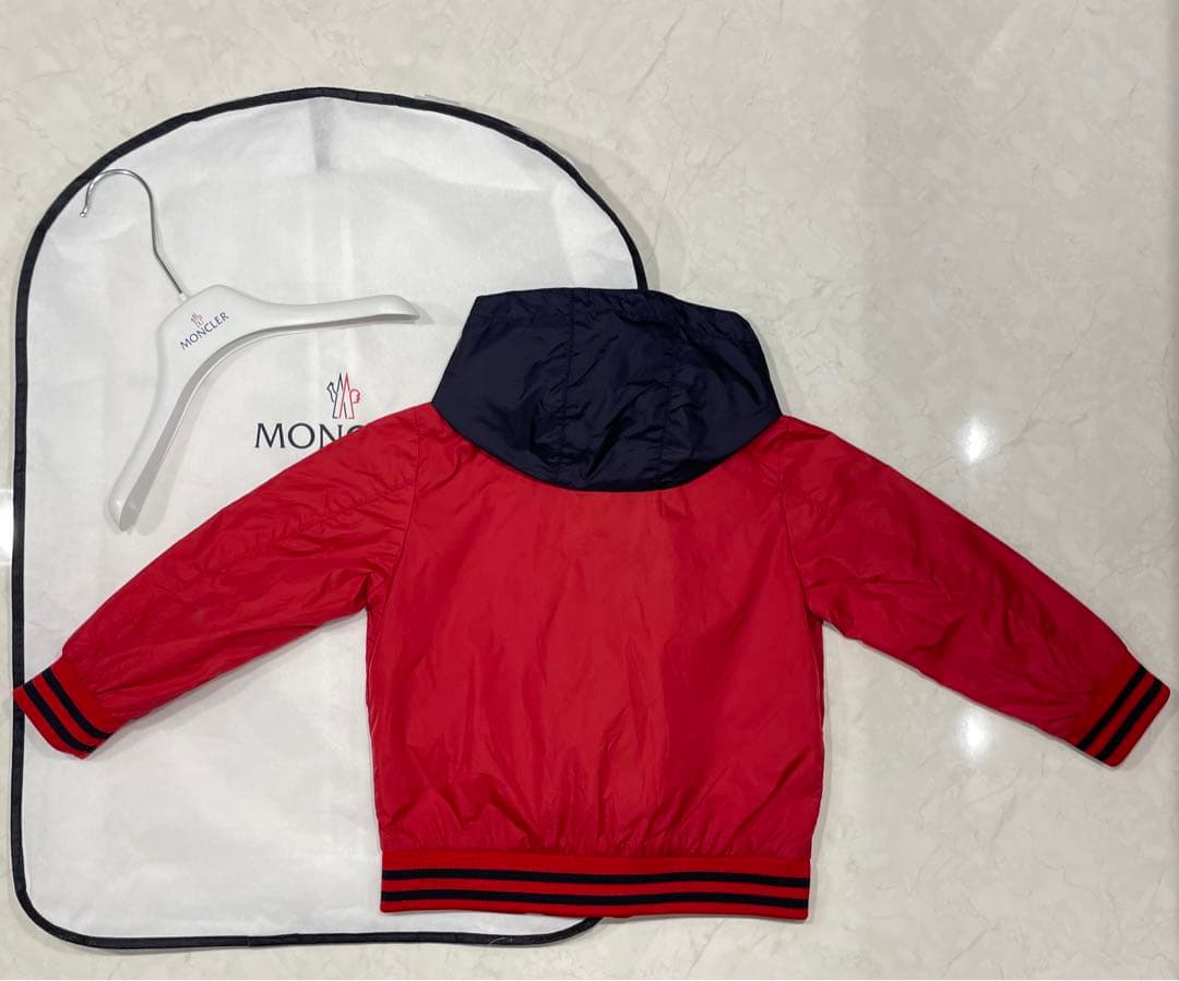モンクレール　ジャケット　キッズ