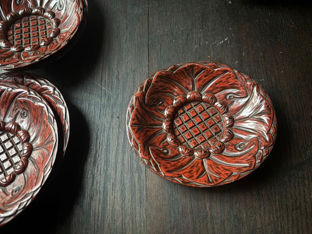 高岡塗(会津漆器)牡丹彫 茶托5個、お盆のセット希少 会津塗り 蓋付き