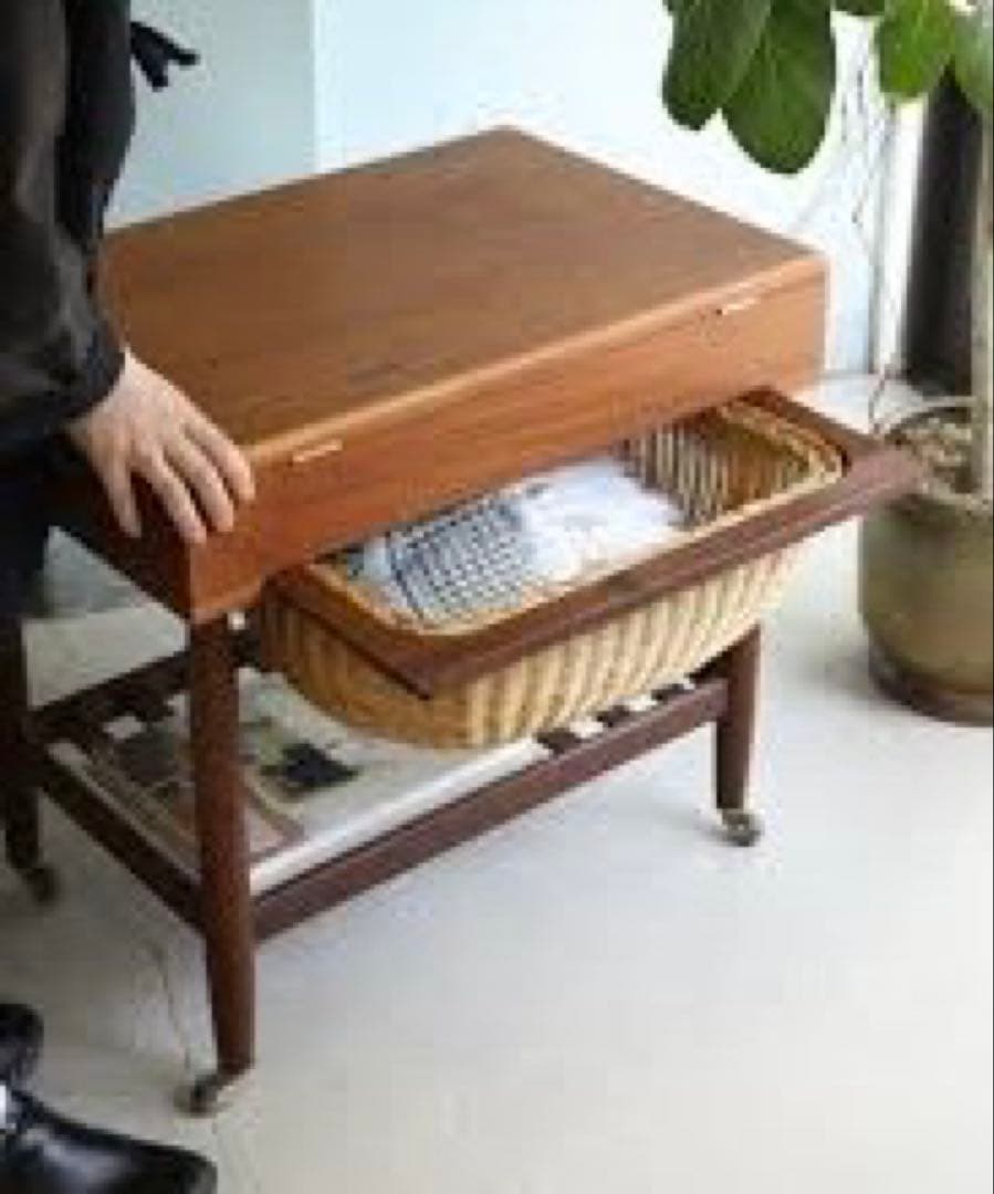 Ejvind A Johanneson/ アイヴァンAヨハンソンソーイングワゴン - メルカリ