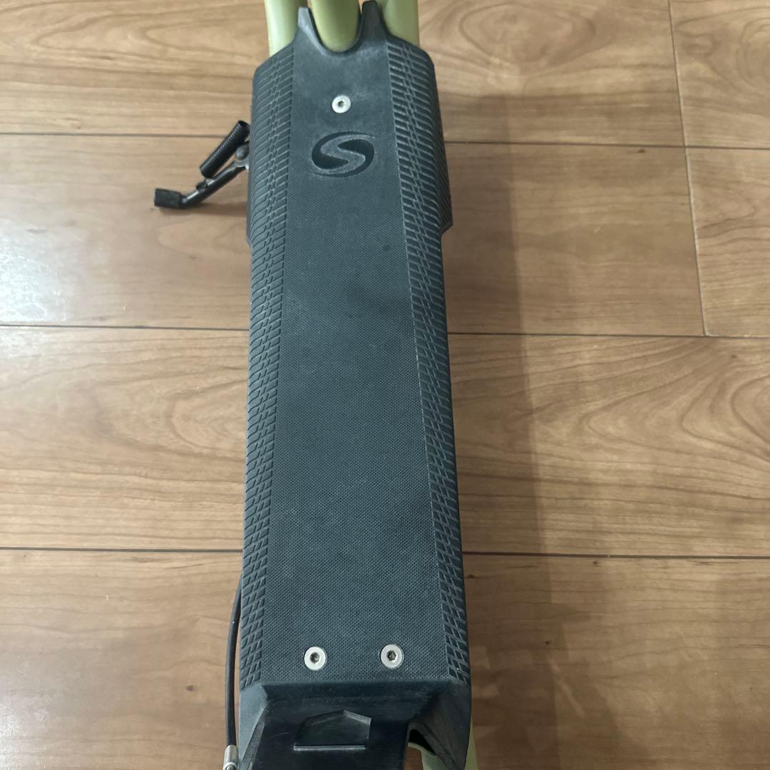 ストリートサーフィン　キックボード　kb1