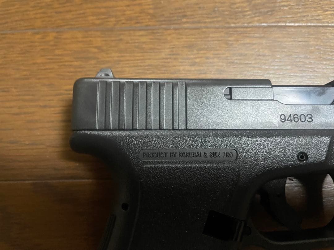 コクサイ　GLOCK 17 ガスブローバックモデル　2丁