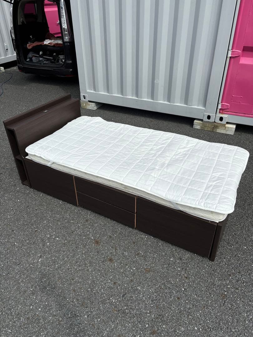 シングルベッド　オマケ付き