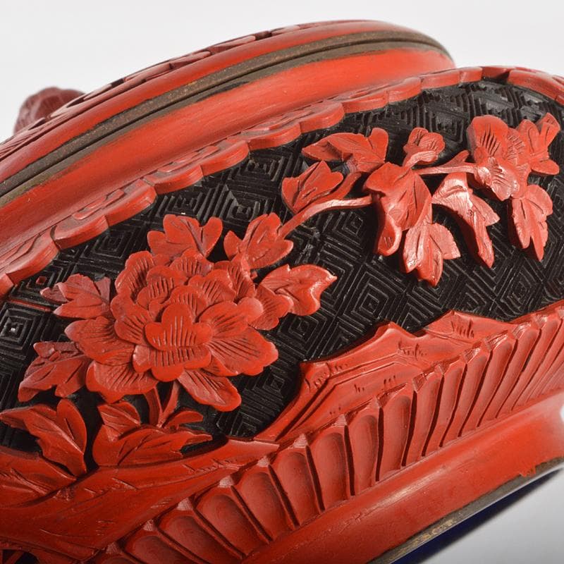 中国　剔紅　堆朱　堆黒　内七宝　花文　蓋物　M　R6751