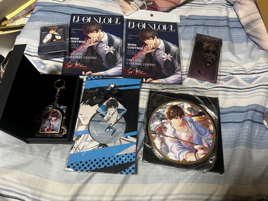 恋とプロデューサー⭐︎ハク⭐︎未開封含むグッズ⭐︎恋与制作人⭐︎白起⭐︎缶バッジ等⭐︎恋プロ